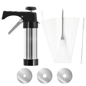 Presse à churros en acier inoxydable, ensemble de presse à pâte manuelle avec 3 embouts pour la pâtisserie en cuisine - Product Image 4