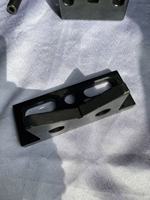 Nouvel angle en V moulé avec précision Haoxinran, trous D16/D28 pour table de fixation de soudage 3D