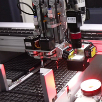 Machine de brûlage de puces IC KR82-2500H à 8 prises et 20 plateaux avec alimentation automatique, offrant des diagnostics à distance et des réparations guidées par vidéo