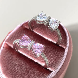 Anillo de Dedo Delicado en Oferta, Anillo de Lazo con Circonita Cúbica Rosa Triangular de Alta Calidad para Chicas - Product Image 2