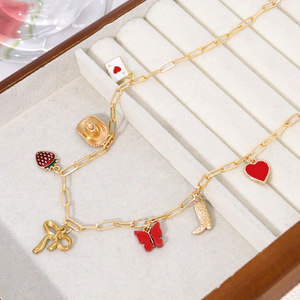 Bijoux <span class=keywords><strong>de</strong></span> mode Collier Mignon Martin Bottes Or Papillon Fraise Denim Chapeau Style Unique Pendentif Charmes Cadeaux - Product Image 2