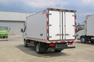 Camionnette frigorifique diesel neuve Runli Euro 6 4x2 pour livraison urbaine et logistique, capacité 1-10T, Poids total autorisé 5T - Product Image 2