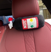 Jouets en peluche personnalisés, vente chaude, décoration de voiture, bouteille de protoxyde d'azote NOS, jouets en peluche, coussin de siège de voiture, coussin en peluche, coton PP, OEM