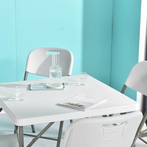 Intrattenimento portatile all'aperto scacchi e carta tavolo quadrato semplice casa di plastica tavolo quadrato portatile Picnic tavolo pieghevole - Product Image 2