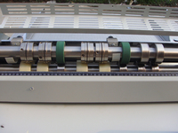 Machine professionnelle de perforation et de rainurage de papier électrique multifonction