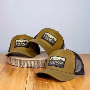 Casquette de baseball FILSON vintage en toile cirée avec visière à grille ventilée, protection solaire et design ajustable - Product Image 3