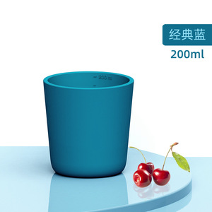 Vaso para beber para bebés, diseño simple de boca abierta de silicona para niños de 1 a 2 años, color azul crepúsculo - Product Image 3
