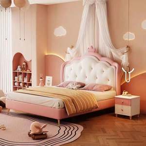 Lit de princesse français en forme de fraise avec design de couronne - Lit en bois moderne de taille normale confortable pour la chambre des filles - Product Image 2