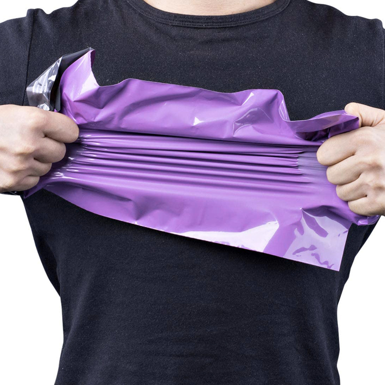 Logotipo impreso personalizado diseño de color de plástico mate sobres sobre de correo de embalaje bolsas de envío