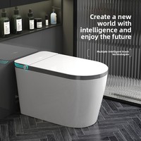 Toilette électrique automatique à chasse d'eau automatique à poser au sol haut de gamme avec télécommande, toilettes intelligentes en céramique, salle de bain