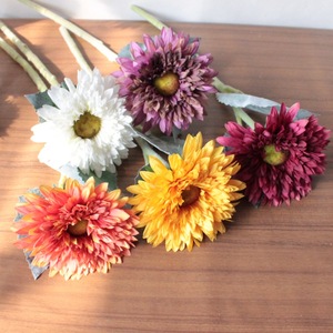 2026 Venta al por mayor de <span class=keywords><strong>flores</strong></span> artificiales populares, nuevo producto, girasol artificial de <span class=keywords><strong>mil</strong></span> capas para decoración de bodas y hogar - Product Image 3