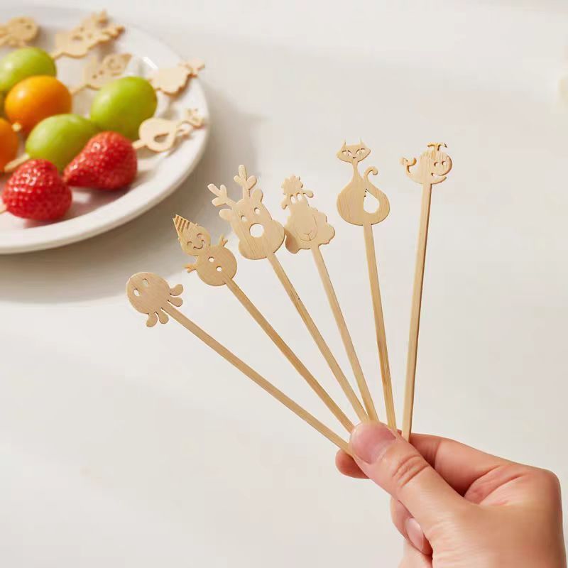 Lot de 50 panneaux ajourés style cartoon