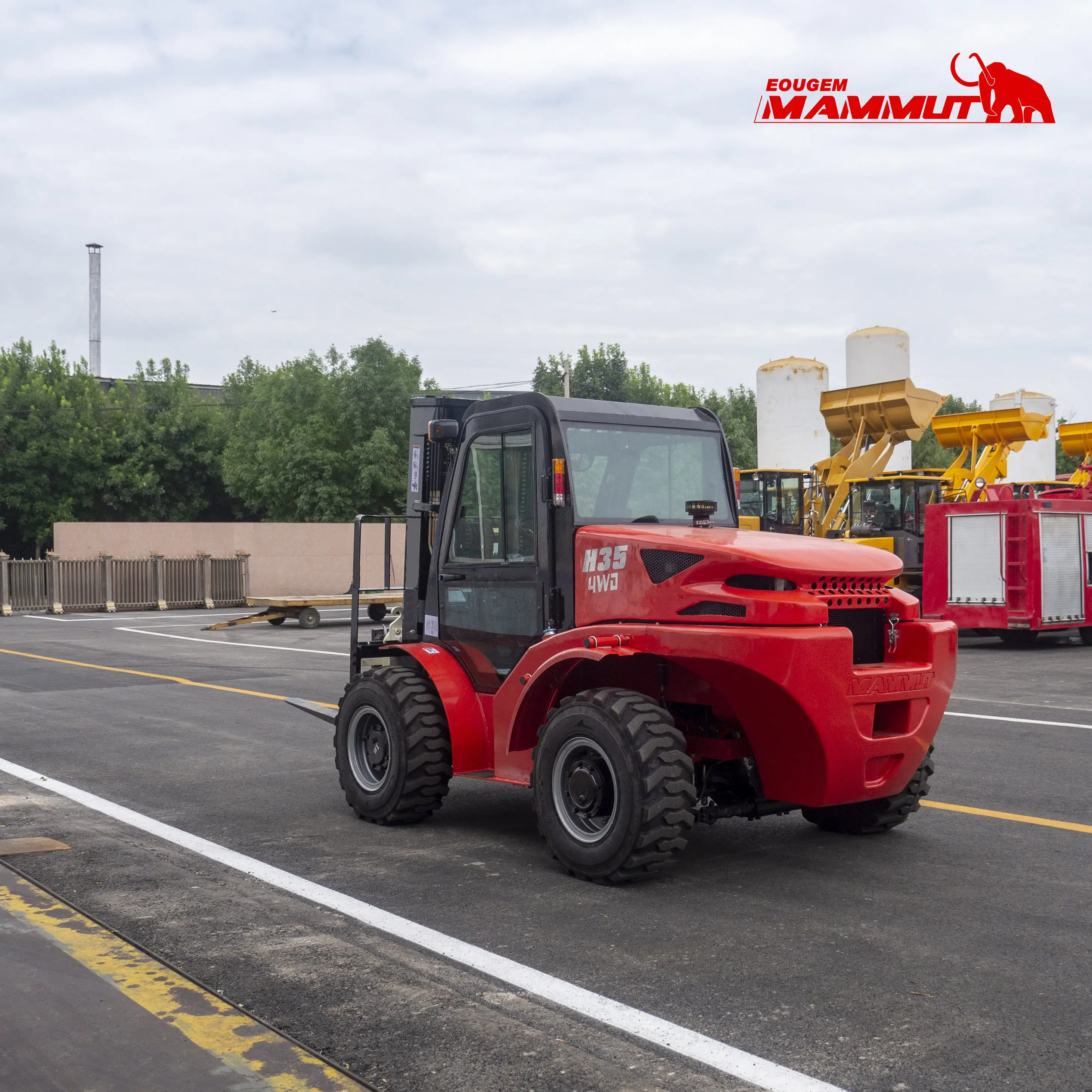 China H30 earth moving machinery 3000kg 4WD construction shipping goods small mini rough terrain forklift