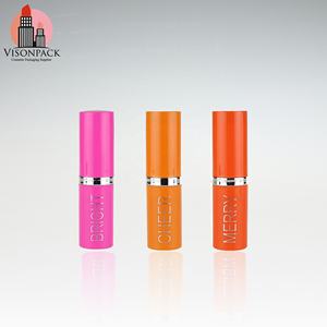 <span class=keywords><strong>Precio</strong></span> de fábrica personalizado Pantone colores cilindro <span class=keywords><strong>Chapstick</strong></span> contenedor con banda plateada bala lápiz labial bálsamo labial paquete imprimir logotipos - Product Image 5