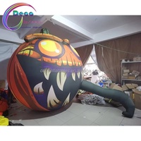 Lanterne Jack O'Lantern gonflable sur le thème d'Halloween avec queue en lierre vert pour décoration de maison hantée