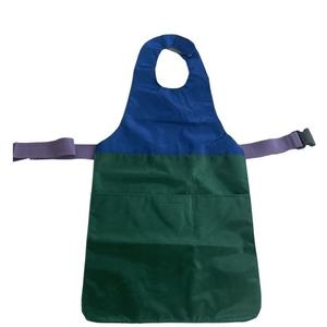 Babero lavable y reutilizable para adultos, babero de comida para pacientes mayores - Product Image 1