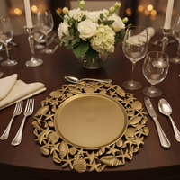 Assiettes de Présentation en Gros 13 Pouces Luxe Éléments Marins Pigmentés en Plastique PP Motif Personnalisé Durable Réutilisable Mariage
