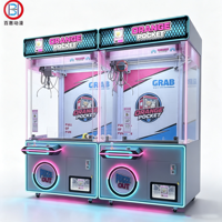 Machine de jeu d'arcade grue à griffes en métal LED cyan et magenta pleine taille avec interface anglaise pour centre commercial et divertissement familial