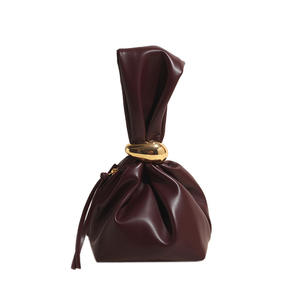 Sac seau polyvalent de style coréen sac à main simple et décontracté pour femme sac décoratif élégant - Product Image 4