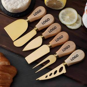 Ensemble de couteaux à <span class=keywords><strong>fromage</strong></span> personnalisés en boîte, couteaux à <span class=keywords><strong>fromage</strong></span> Gaold avec manche en bois, mini ensemble de couteaux à beurre dorés pour <span class=keywords><strong>charcuterie</strong></span>, <span class=keywords><strong>fromage</strong></span> à tartiner - Product Image 1