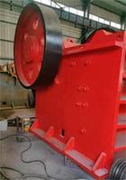Concasseur à mâchoires modèle PE750x1060 pour gravier, minerai d'or, calcaire, machine de concassage primaire avec une capacité de 100 à 300 TPH, taille de sortie ≤100 mm au Soudan