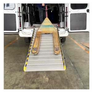 <span class=keywords><strong>Rampe</strong></span> d'accès manuelle en aluminium argenté de haute qualité, capacité 200 kg, hauteur réglable de 50 à 200 mm, <span class=keywords><strong>pour</strong></span> personnes handicapées à domicile - Product Image 2