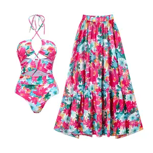 2023新款时尚粉色渐变花朵露背泳衣一体式镂空比基尼性感沙滩装三件套泳衣和裙子