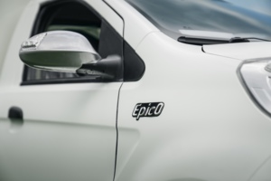 Véhicule électrique à quatre roues Epic0 ATP Batterie au lithium Portée de 125 à 185 km Sièges en cuir Caméra arrière 2 places Livraison réfrigérée - Product Image 5