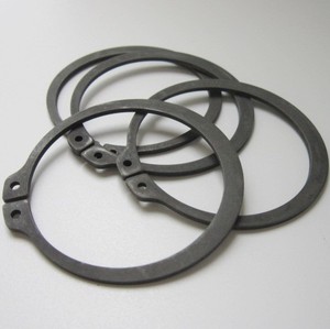 Anneau de retenue externe en acier au carbone phosphaté noir <span class=keywords><strong>DIN</strong></span> <span class=keywords><strong>471</strong></span> pour arbre, 15 mm, pour l'automobile et les moteurs - Product Image 2