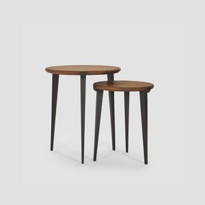 Table d'appoint en bois massif artisanale de qualité supérieure, en bois naturel, avec des détails sculptés élégants pour le salon et la chambre à coucher - Product Image 2