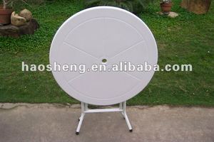 Table de pique-nique et de camping, ronde de 30 pouces, pieds en fer pliables et plateau en plastique léger - Product Image 5