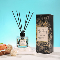 Diffuseur de parfum Via Pinky 100ml noir mat, parfum Rose et Baies, aromathérapie pour la maison avec emballage