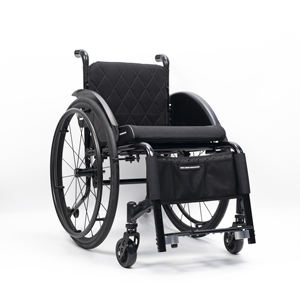 Carrozzina Manuale dal Design Portatile, Sedia a Rotelle Sportiva in Lega di Alluminio con Finitura Carbonio, Carrozzina Leggera - Product Image 4