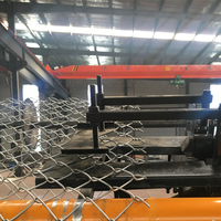 Machine de fabrication de clôture à maillons de chaîne en PVC entièrement automatique