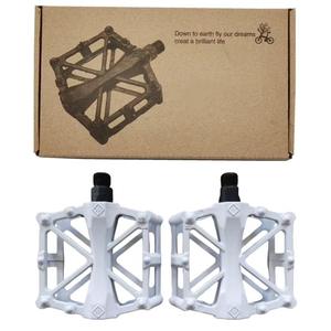 Pédale de vélo de montagne antidérapante, large et universelle, à trois roulements, ultra-légère et résistante à l'usure, pour l'extérieur – Nouveauté très demandée - Product Image 6