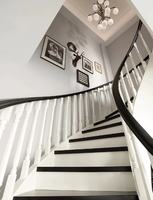 Escalier en colimaçon en bois massif avec balustrade courbe et main courante pour villa, duplex, balcon – Style moderne et simple (Euro)