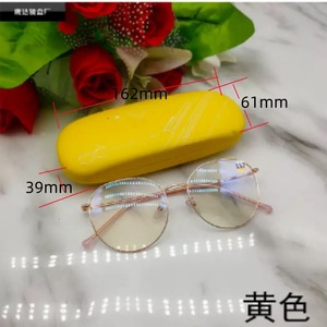 <span class=keywords><strong>Étui</strong></span> <span class=keywords><strong>à</strong></span> <span class=keywords><strong>lunettes</strong></span> en cuir PU avec fermeture <span class=keywords><strong>à</strong></span> pression, boîte <span class=keywords><strong>à</strong></span> <span class=keywords><strong>lunettes</strong></span> optiques, logo personnalisé, emballage <span class=keywords><strong>rigide</strong></span> pour <span class=keywords><strong>lunettes</strong></span> - Product Image 5
