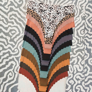 Slip Sexy da Donna con Retro a T, Intimo Senza Cuciture di Alta Qualità, Perizoma in Seta Ghiaccio, <span class=keywords><strong>Tanga</strong></span> <span class=keywords><strong>Leopardato</strong></span>, Slip Tinta Unita - Product Image 3