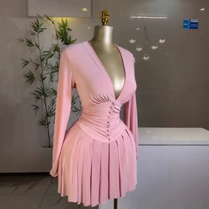 106 #   <span class=keywords><strong>Robe</strong></span> de Soirée Mini Plissée Moulante Élégante et Luxueuse pour Femme, Dos Nu, Taille Empire, Couleur Unie, Idéale <span class=keywords><strong>Demoiselle</strong></span> <span class=keywords><strong>d</strong></span>'<span class=keywords><strong>Honneur</strong></span> - Product Image 3