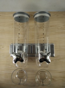 Doppel wand halterung 3L Selbstbedienungs-Trocken futtersp ender Kunststoff-Schwerkraft behälter Bulk Warehousing & Supermarkt zubehör - Product Image 6