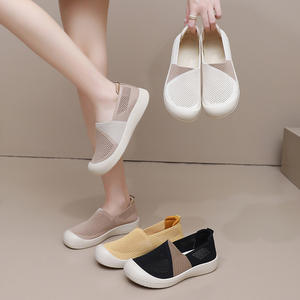 Chaussures à enfiler souples décontractées pour femmes personnalisées en usine dernière conception Patchwork pour l'été mode nouveau style semelle intérieure en PU - Product Image 4