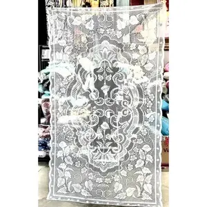 Nappe rectangulaire économique Carla Depot 250 cm x 150 cm à motif floral en polyester tissé pour usage domestique - Product Image 4