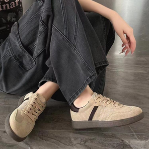 Chaussures de <span class=keywords><strong>sport</strong></span> décontractées rétro pour femmes, style marche, grande taille, effet givré, lacets en caoutchouc pour le printemps et l'automne - Product Image 2