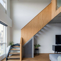 Villa duplex personnalisée de luxe léger avec escalier en bois massif, loft intérieur, maison auto-construite intégrale et double escalier en verre