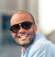 Lunettes de soleil F08 tendance à prix réduit, dernières nouveautés, lunettes intelligentes sans fil avec haut-parleur intégré et casque audio