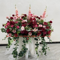 Camino de mesa de flores artificiales color rosa borgoña al por mayor, arreglo floral de hiedra colgante para decoración de ceremonias de boda