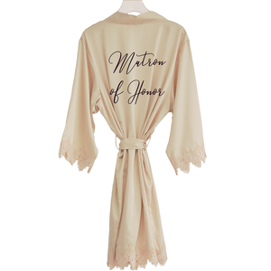 فستان لوصيفات العروس من الحرير والساتان, فستان لوصيفات العروس من الحرير والساتان غير اللامع مزين بالدانتيل بتصميم الكيمونو يصلح كهدية للعروس في الصباح - Product Image 3