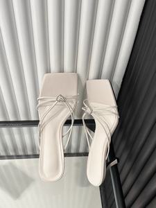 QuiteS, nueva cinta de verano, zapatillas decorativas de tacón alto con diamantes de imitación, zapatillas de cabeza cuadrada, <span class=keywords><strong>Sandalias</strong></span> de tacón ajustadas - Product Image 5