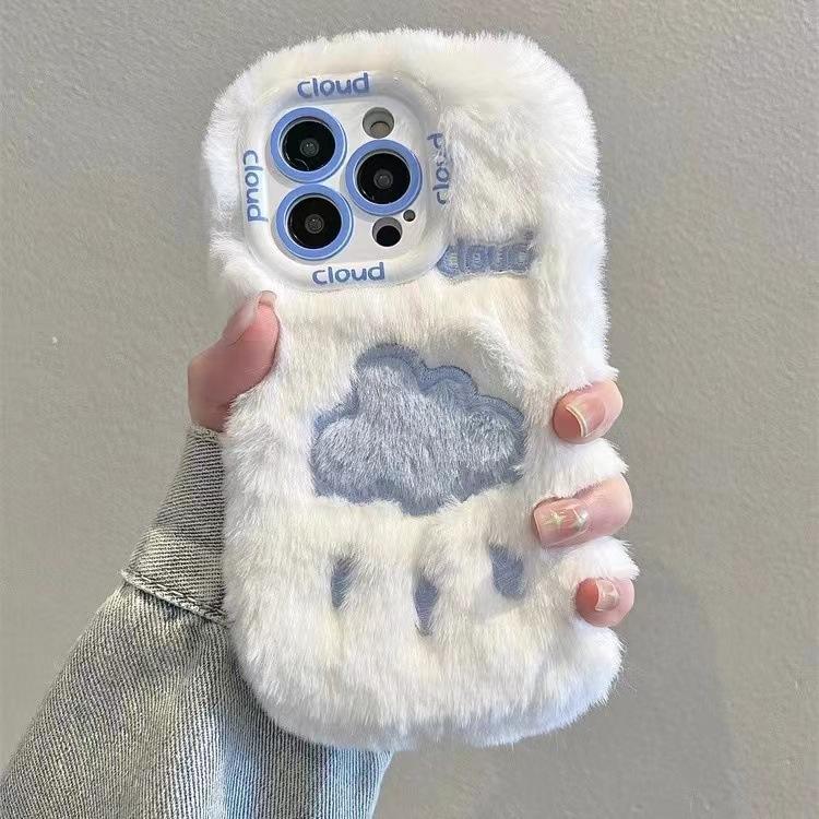 Nuages ​​sur fond beige clair