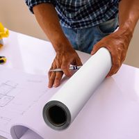 Rouleau de papier calque non-déchirable 17 po x 32,8 pi blanc translucide pour la couture, le dessin